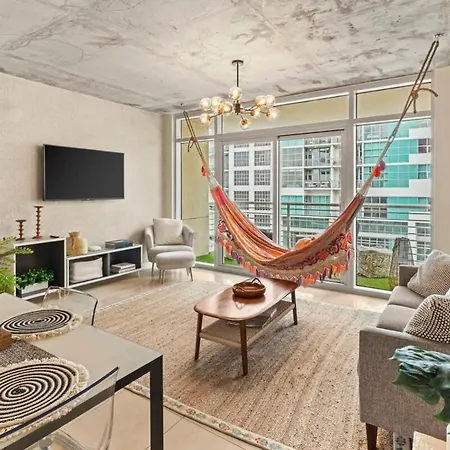 Urban Retreat - Location Pool Gym & Parking Apartment Miami Exterior photo