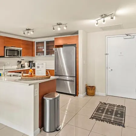 Urban Retreat - Location Pool Gym & Parking Apartment Miami Exterior photo